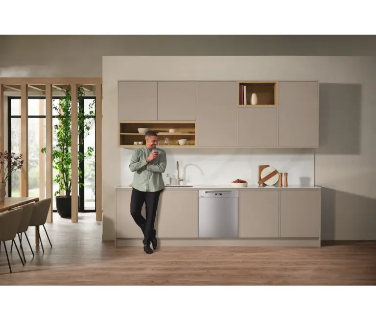 Miele G7042 SCU NER CLST AutoDos, Underbygningsopvaskemaskine