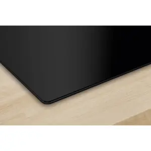 Bosch PVQ81AH26E Serie 6, Kogeplade med indbygget emhætte